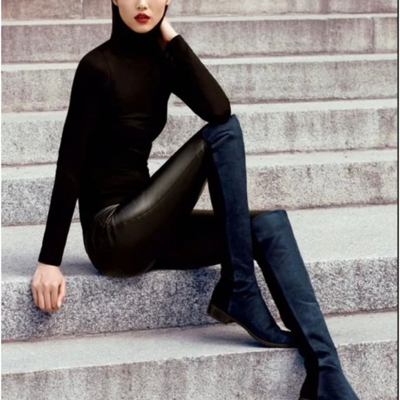 Stuart Weitzman Shoes - Stuart Weitzman navy suede boots
